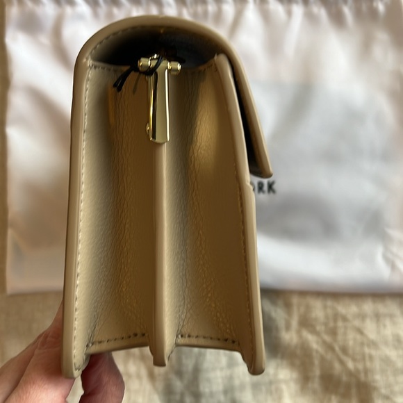 Freja New York Mini Shoulder Bag (Color Latte) - Picture 7 of 9